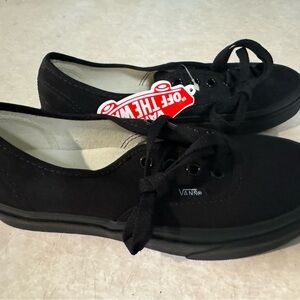 Brand New Never Worn Authentic Black on Black Vans